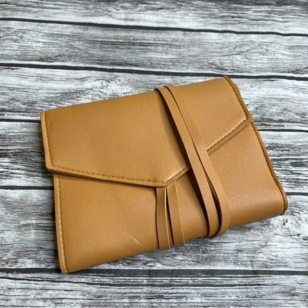 Glass Ladder & Co Katherine Tech Organizer Roll Vegan Leather Brown